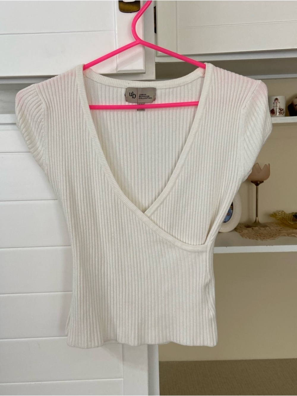 Vintage White Ribbed V-Neck Wrap-Style Knit Top